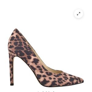 Tatiana Pointy Toe Pump 8 1/2 heels - leopard print